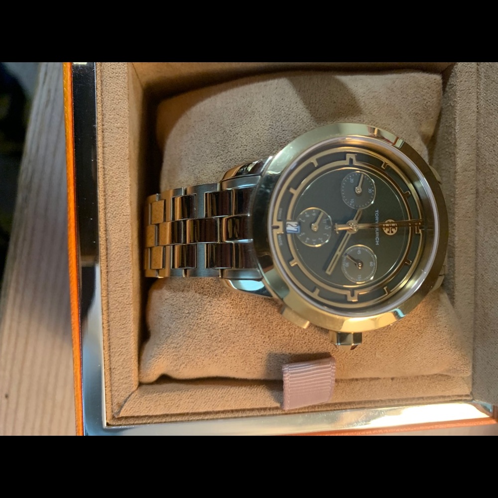 Womens watch